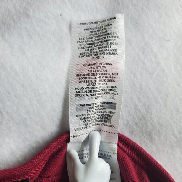 Gymshark Energy Seamless Loose Vest in Beet Size Small - Picture 8 of 10